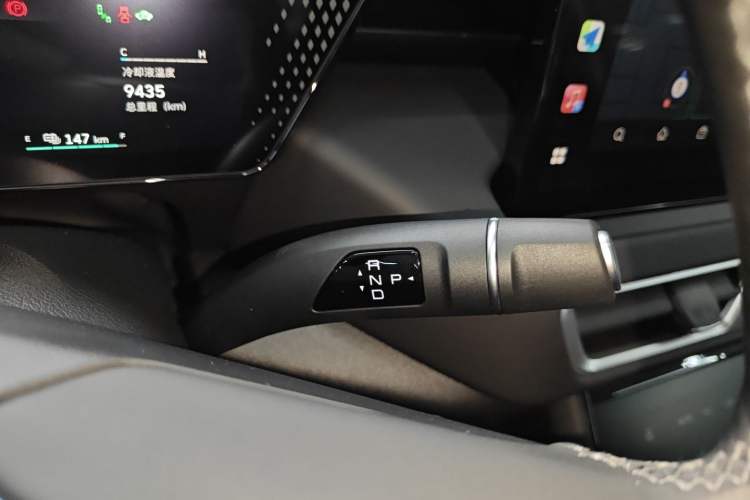 Used Wey Mocha New Energy 2024 Hi4 Four-Wheel Drive Long-Range Version Gear Lever