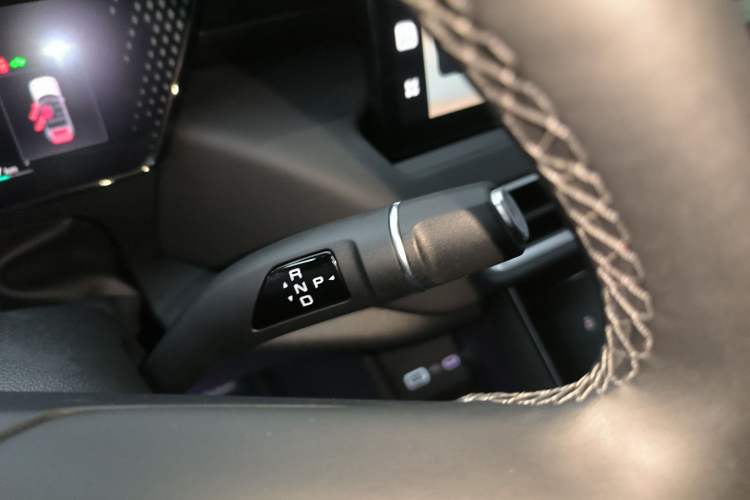 Used Wey Mocha New Energy 2024 Hi4 Four-Wheel Drive Long-Range Version Gear Lever
