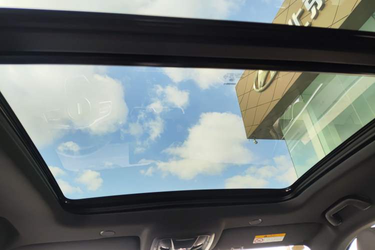 Used Wey Mocha New Energy 2024 Hi4 Four-Wheel Drive Long-Range Version Headliner