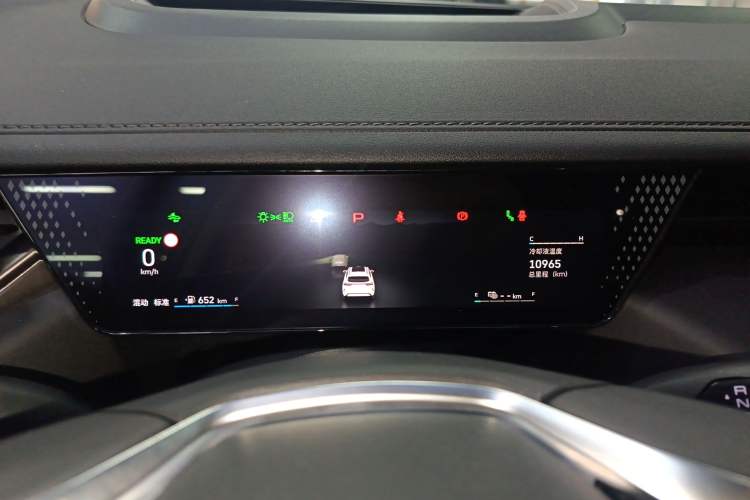 Used Wey Mocha New Energy 2024 Hi4 Four-Wheel Drive Long-Range Version Instrument Cluster