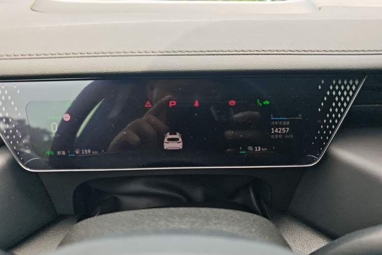 Used Wey Mocha New Energy 2024 Hi4 Four-Wheel Drive Long-Range Version Instrument Cluster