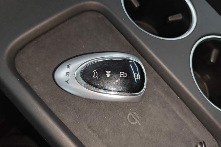 Used Wey Mocha New Energy 2024 Hi4 Four-Wheel Drive Long-Range Version Interior 1