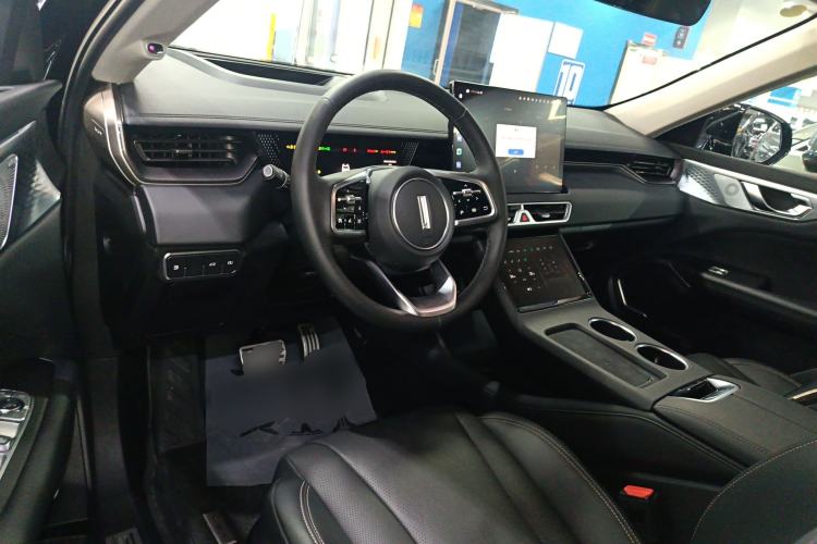 Used Wey Mocha New Energy 2024 Hi4 Four-Wheel Drive Long-Range Version Interior 2