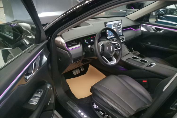 Used Wey Mocha New Energy 2024 Hi4 Four-Wheel Drive Long-Range Version Interior 3