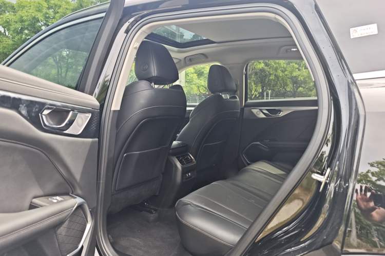 Used Wey Mocha New Energy 2024 Hi4 Four-Wheel Drive Long-Range Version Interior 3