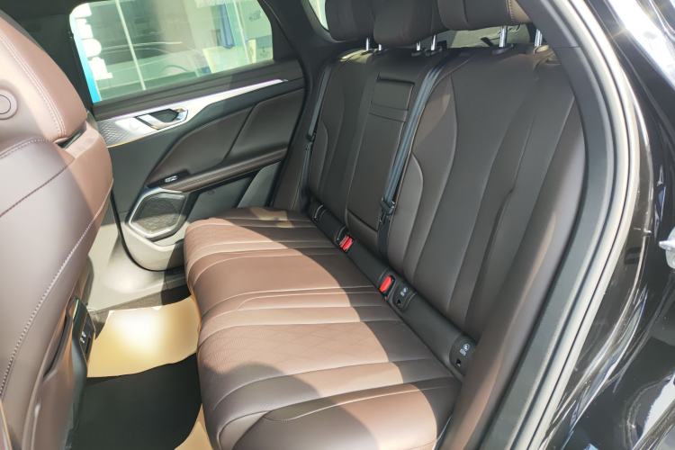 Used Wey Mocha New Energy 2024 Hi4 Four-Wheel Drive Long-Range Version Interior 4