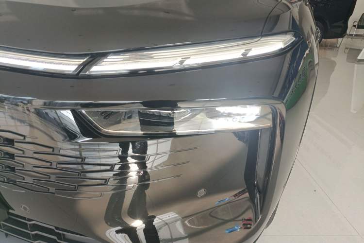 Used Wey Mocha New Energy 2024 Hi4 Four-Wheel Drive Long-Range Version Left Front Headlight