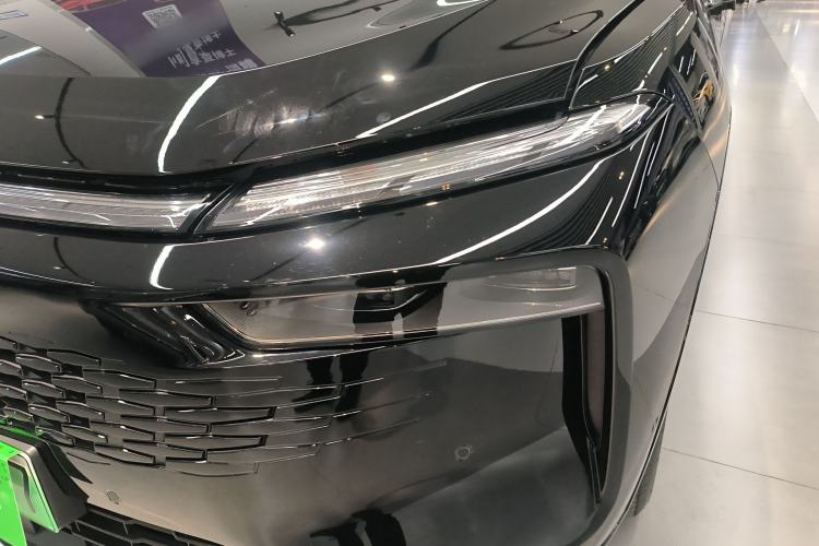 Used Wey Mocha New Energy 2024 Hi4 Four-Wheel Drive Long-Range Version Left Front Headlight