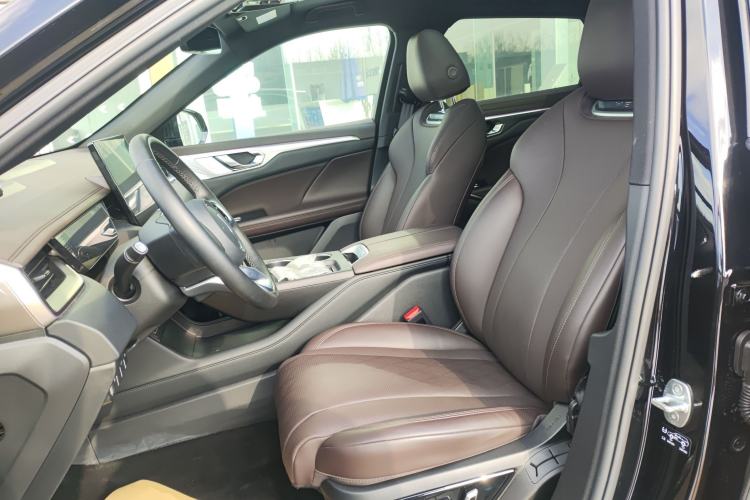 Used Wey Mocha New Energy 2024 Hi4 Four-Wheel Drive Long-Range Version Left Front Seat