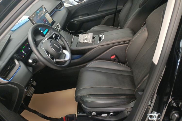 Used Wey Mocha New Energy 2024 Hi4 Four-Wheel Drive Long-Range Version Left Front Seat
