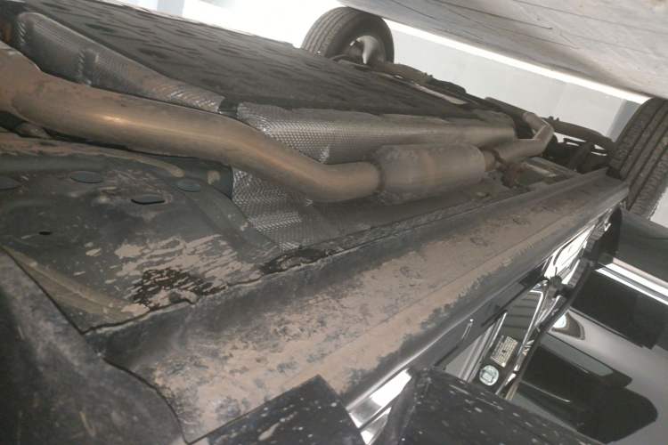 Used Wey Mocha New Energy 2024 Hi4 Four-Wheel Drive Long-Range Version Right Side Sill