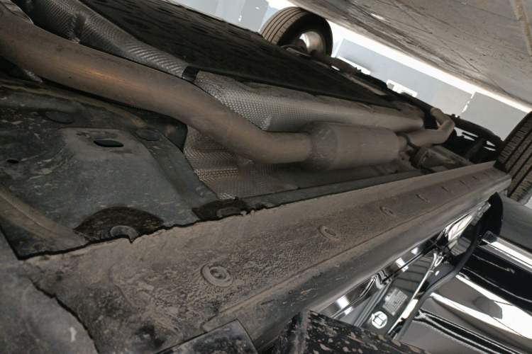 Used Wey Mocha New Energy 2024 Hi4 Four-Wheel Drive Long-Range Version Right Side Sill