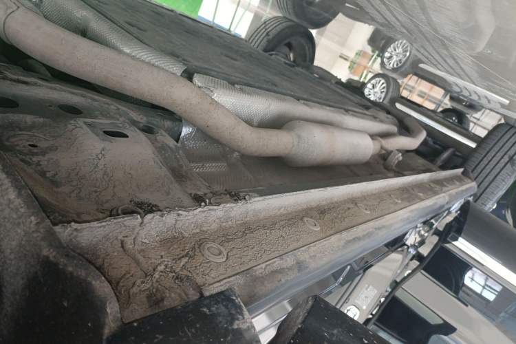Used Wey Mocha New Energy 2024 Hi4 Four-Wheel Drive Long-Range Version Right Side Sill