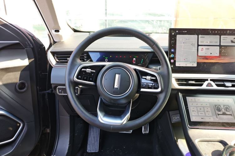 Used Wey Mocha New Energy 2024 Hi4 Four-Wheel Drive Long-Range Version Steering Wheel