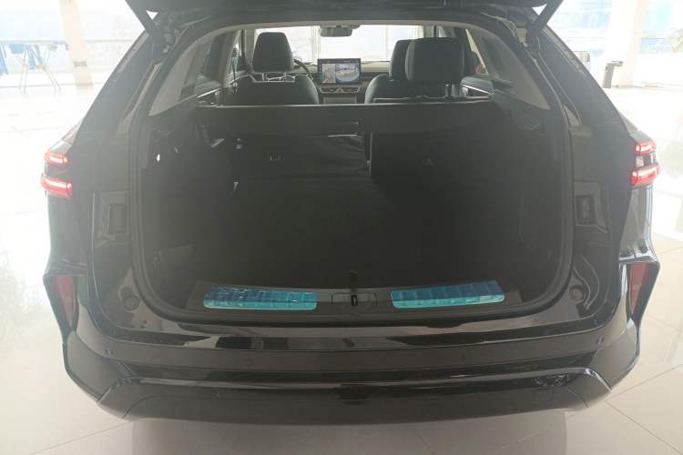 Used Wey Mocha New Energy 2024 Hi4 Four-Wheel Drive Long-Range Version Trunk