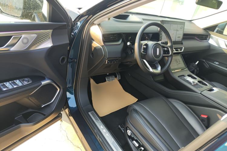 Used Wey Mocha New Energy 2024 Hi4 Four-Wheel Drive Long-Range Version Driver Seat