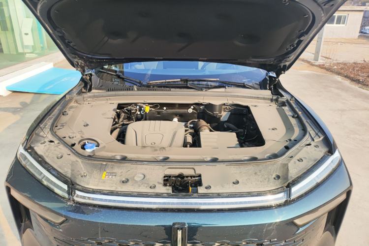 Used Wey Mocha New Energy 2024 Hi4 Four-Wheel Drive Long-Range Version Engine Bay