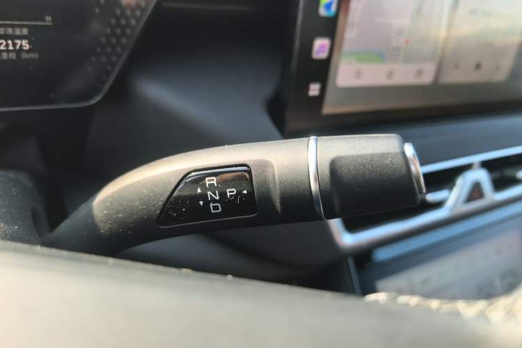 Used Wey Mocha New Energy 2024 Hi4 Four-Wheel Drive Long-Range Version Gear Lever