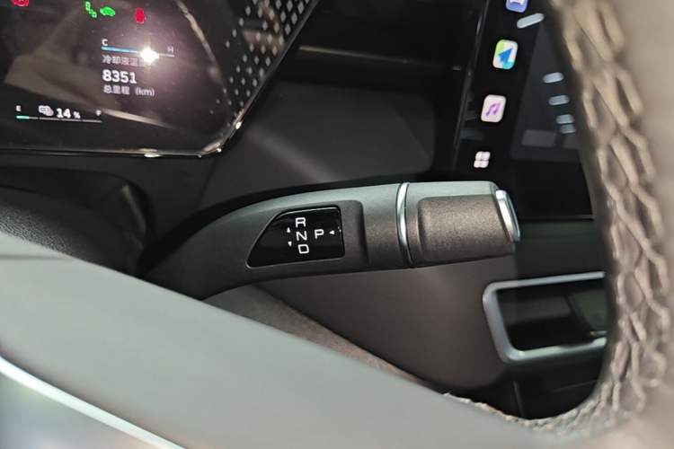 Used Wey Mocha New Energy 2024 Hi4 Four-Wheel Drive Long-Range Version Gear Lever