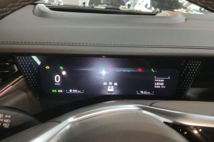 Used Wey Mocha New Energy 2024 Hi4 Four-Wheel Drive Long-Range Version Instrument Cluster