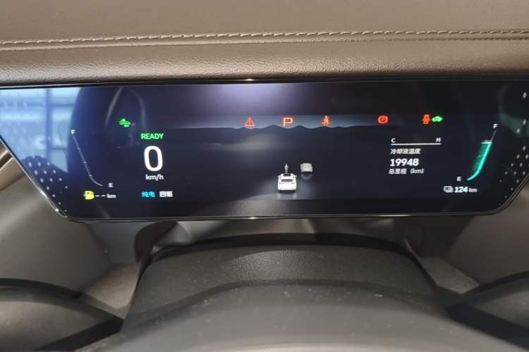 Used Wey Mocha New Energy 2024 Hi4 Four-Wheel Drive Long-Range Version Instrument Cluster