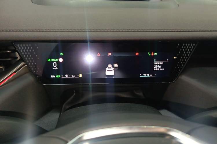 Used Wey Mocha New Energy 2024 Hi4 Four-Wheel Drive Long-Range Version Instrument Cluster