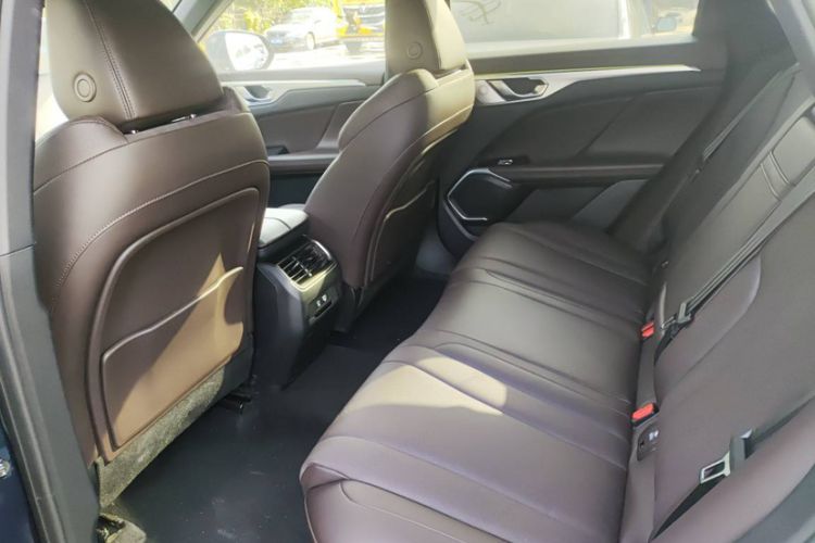 Used Wey Mocha New Energy 2024 Hi4 Four-Wheel Drive Long-Range Version Interior 2