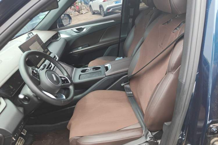 Used Wey Mocha New Energy 2024 Hi4 Four-Wheel Drive Long-Range Version Left Front Seat