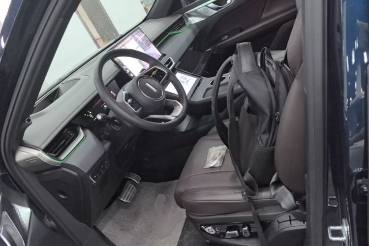 Used Wey Mocha New Energy 2024 Hi4 Four-Wheel Drive Long-Range Version Left Front Seat