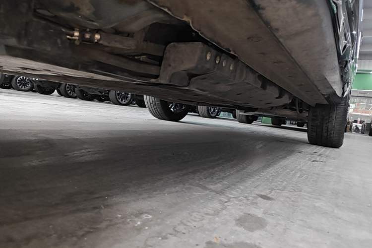 Used Wey Mocha New Energy 2024 Hi4 Four-Wheel Drive Long-Range Version Left Side Sill