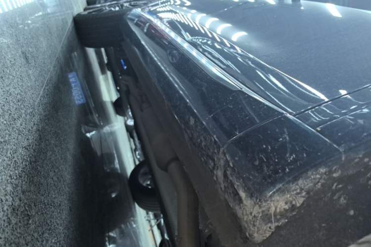 Used Wey Mocha New Energy 2024 Hi4 Four-Wheel Drive Long-Range Version Right Side Sill
