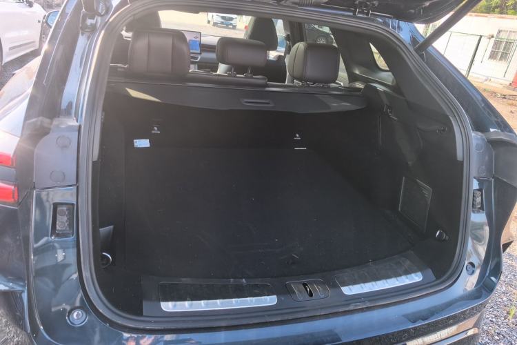 Used Wey Mocha New Energy 2024 Hi4 Four-Wheel Drive Long-Range Version Trunk