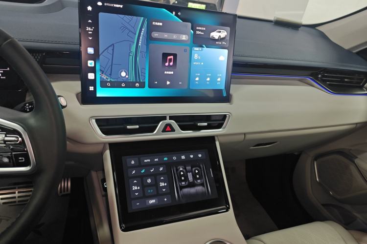 Used Wey Mocha New Energy 2024 Hi4 Four-Wheel Drive Long-Range Version Center Console