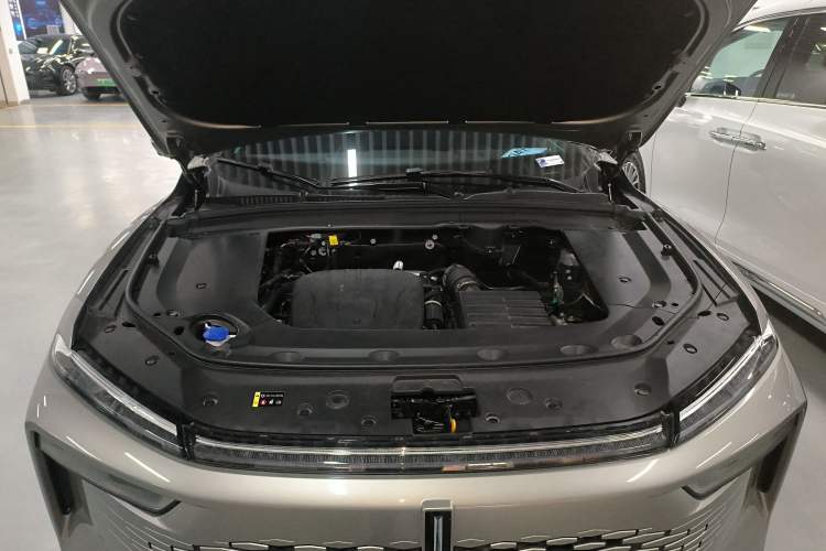 Used Wey Mocha New Energy 2024 Hi4 Four-Wheel Drive Long-Range Version Engine Bay