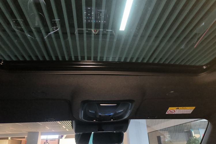 Used Wey Mocha New Energy 2024 Hi4 Four-Wheel Drive Long-Range Version Headliner
