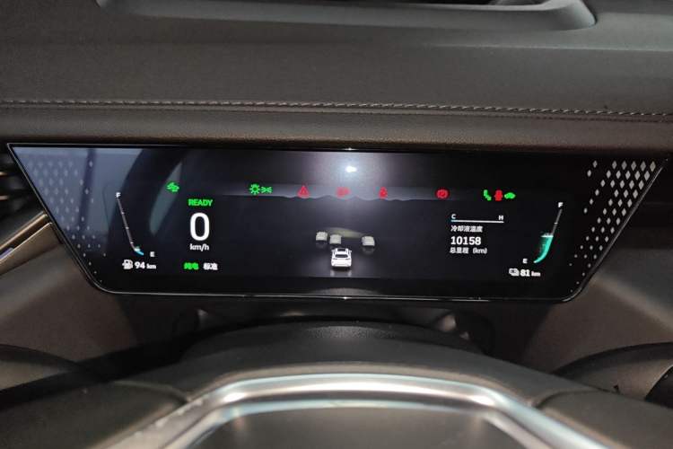 Used Wey Mocha New Energy 2024 Hi4 Four-Wheel Drive Long-Range Version Instrument Cluster