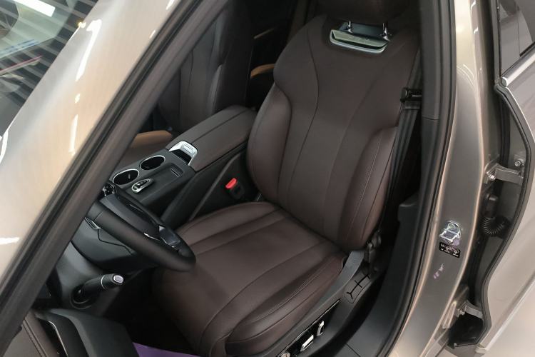 Used Wey Mocha New Energy 2024 Hi4 Four-Wheel Drive Long-Range Version Left Front Seat