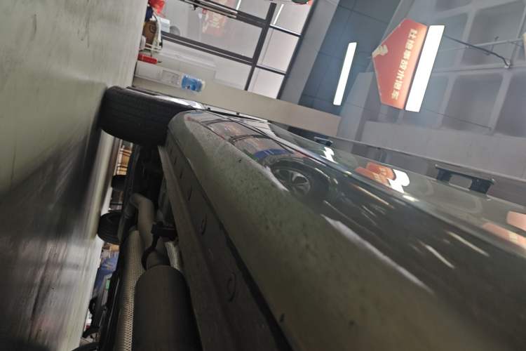 Used Wey Mocha New Energy 2024 Hi4 Four-Wheel Drive Long-Range Version Right Side Sill