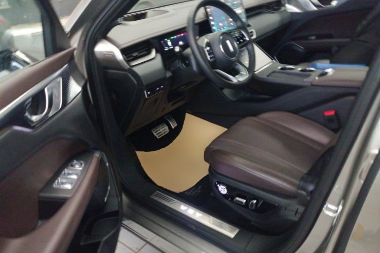 Used Wey Mocha New Energy 2024 Hi4 Four-Wheel Drive Long-Range Version Driver Seat