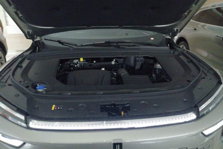 Used Wey Mocha New Energy 2024 Hi4 Four-Wheel Drive Long-Range Version Engine Bay