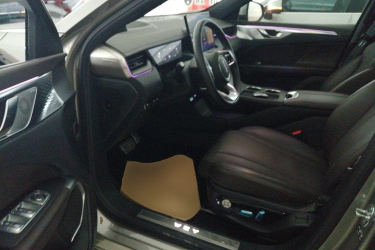 Used Wey Mocha New Energy 2024 Hi4 Four-Wheel Drive Long-Range Version Interior 3