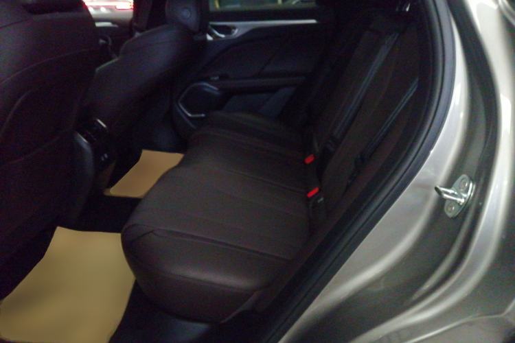 Used Wey Mocha New Energy 2024 Hi4 Four-Wheel Drive Long-Range Version Left Rear Seat