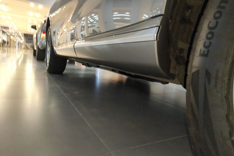 Used Wey Mocha New Energy 2024 Hi4 Four-Wheel Drive Long-Range Version Left Side Sill