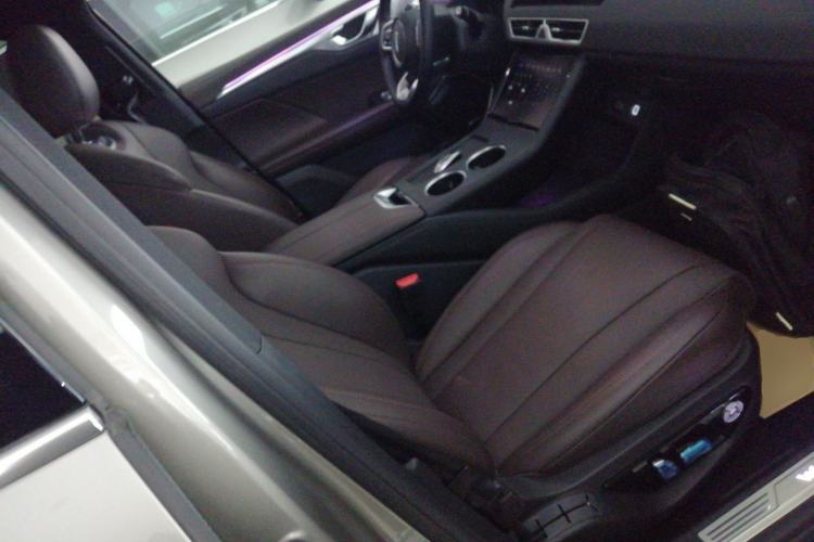 Used Wey Mocha New Energy 2024 Hi4 Four-Wheel Drive Long-Range Version Right Front Seat