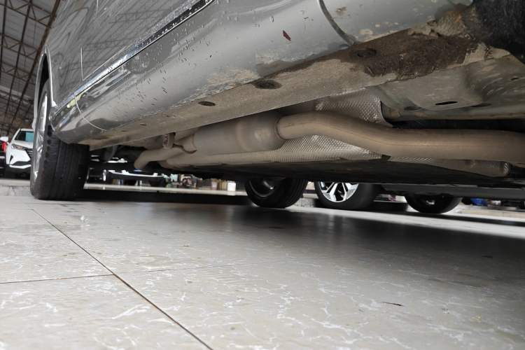 Used Wey Mocha New Energy 2024 Hi4 Four-Wheel Drive Long-Range Version Right Side Sill