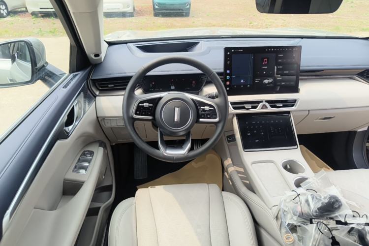 Used Wey Mocha New Energy 2024 Hi4 Four-Wheel Drive Long-Range Version Steering Wheel