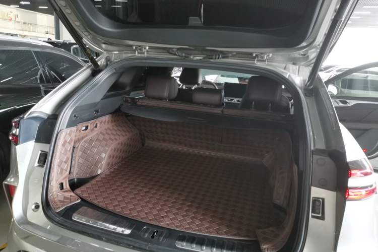 Used Wey Mocha New Energy 2024 Hi4 Four-Wheel Drive Long-Range Version Trunk