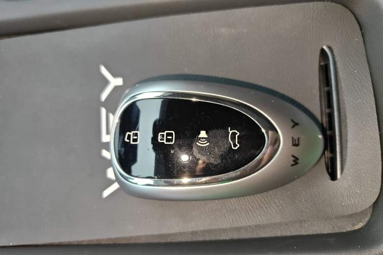 Used Wey Mocha New Energy 2024 Hi4 Four-Wheel Drive Long-Range Version Vehicle Key