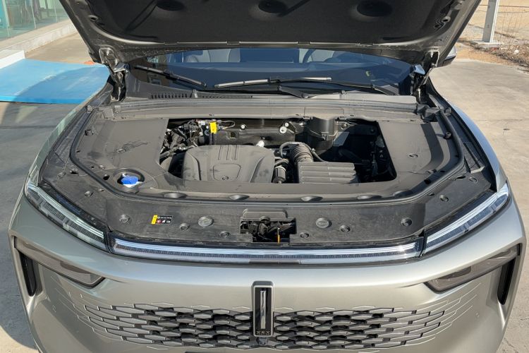 Used Wey Mocha New Energy 2024 Hi4 Four-Wheel Drive Long-Range Version Engine Bay
