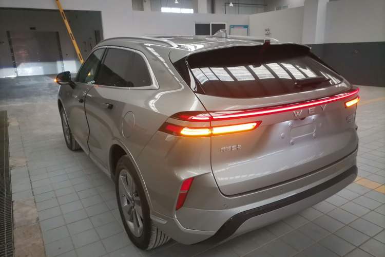 Used Wey Mocha New Energy 2024 Hi4 Four-Wheel Drive Long-Range Version Exterior 3